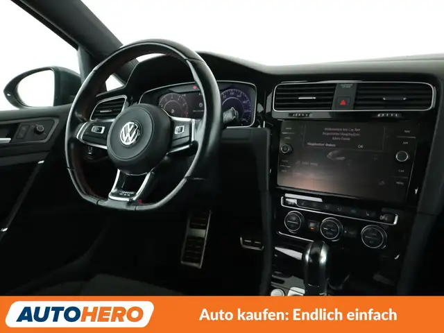 Volkswagen Golf view 13
