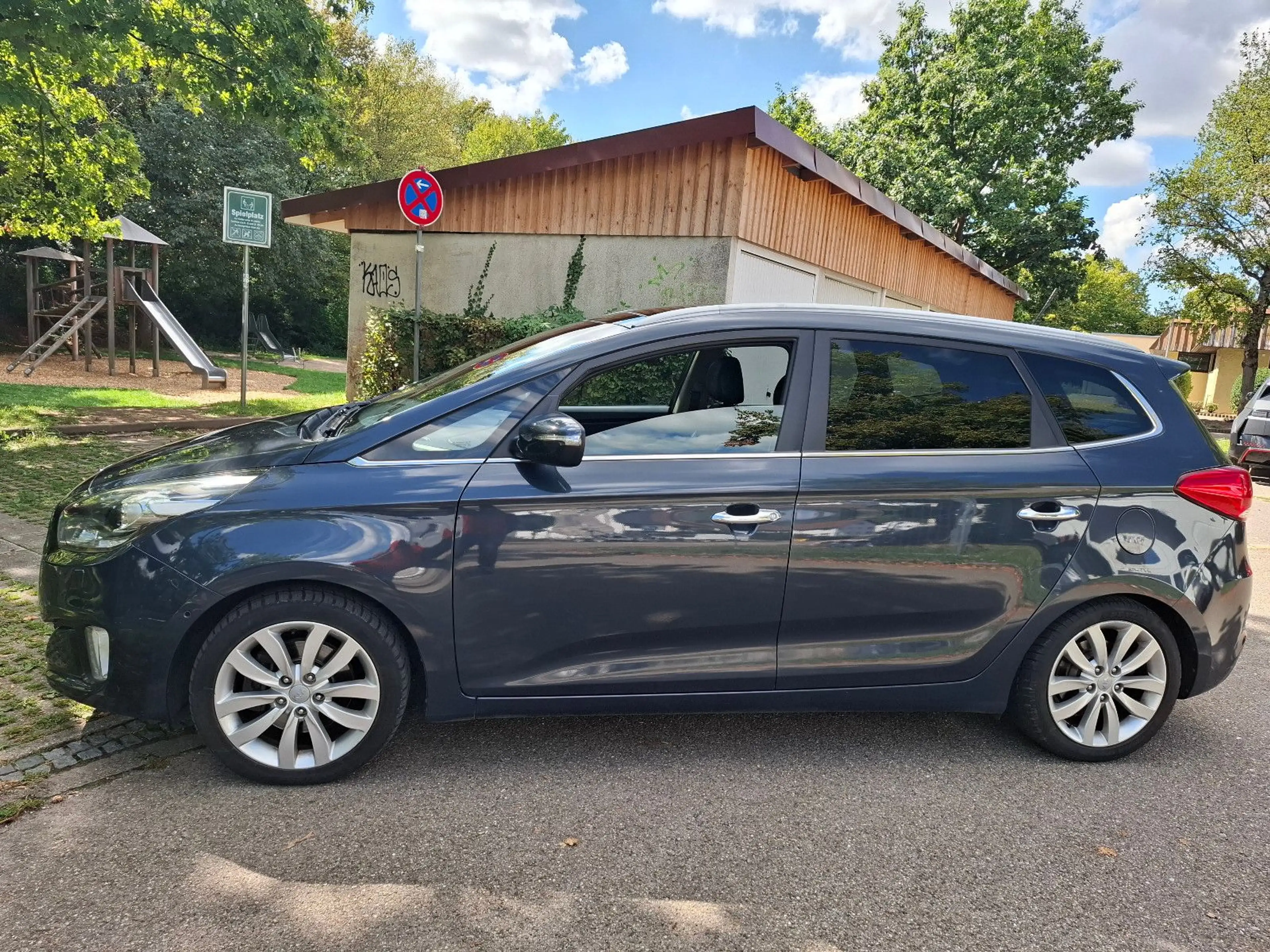 Kia Carens Edition*Voll-Ausstattung*Tüv-09-2027*Gas* — photo 2
