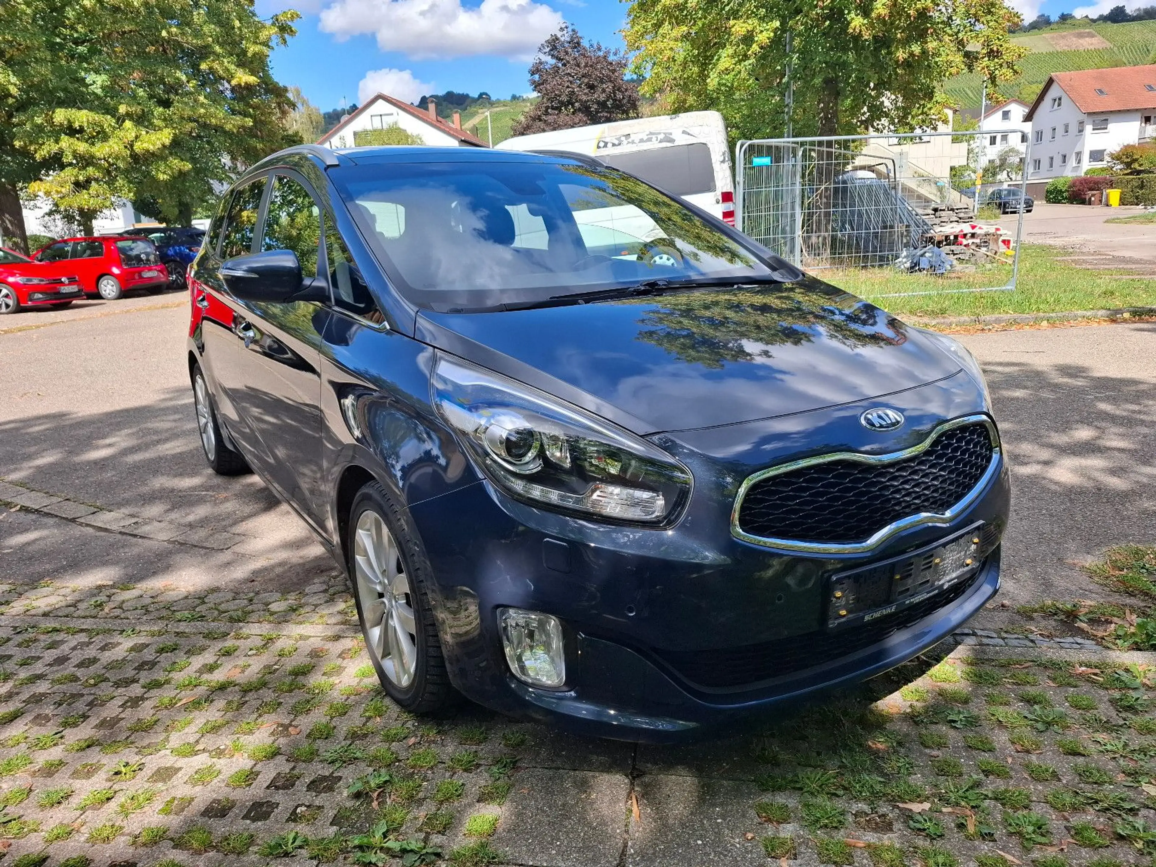 Kia Carens Edition*Voll-Ausstattung*Tüv-09-2027*Gas* — photo 9