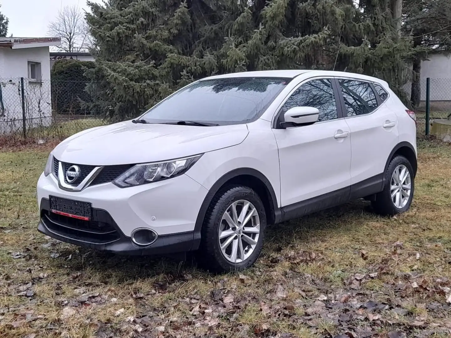 Nissan Qashqai Qashqai 1.2 DIG-T ACENTA Weiß - 1