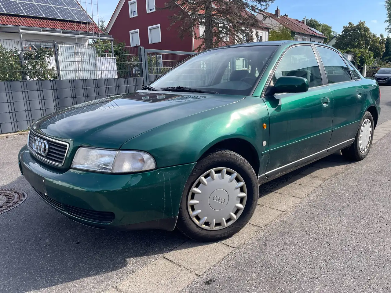 Audi A4 1.6 aus 1. Hd., foto 1