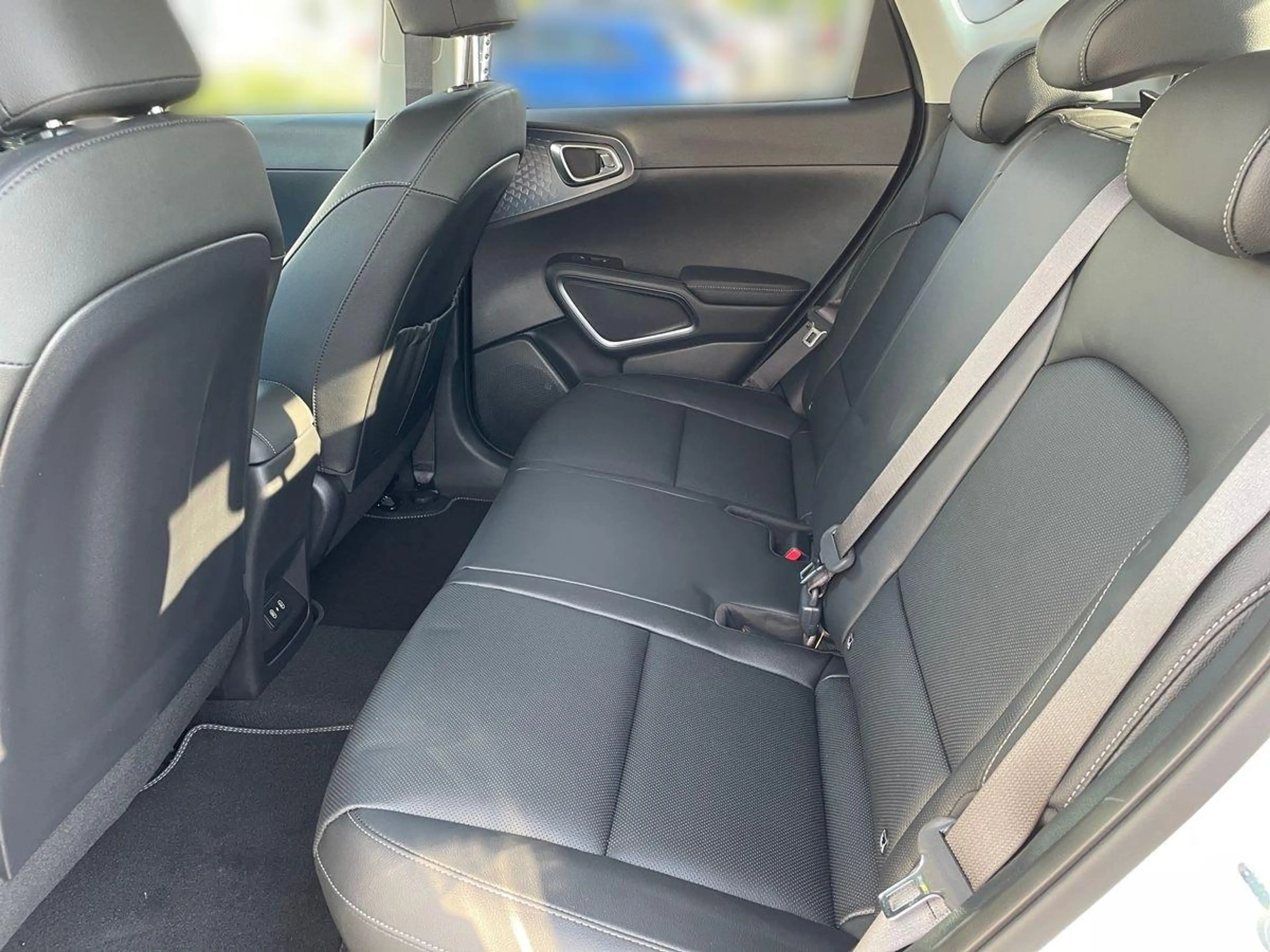 Kia Soul Inspiration 64 KWh Wärmepumpe, Leder — photo 12