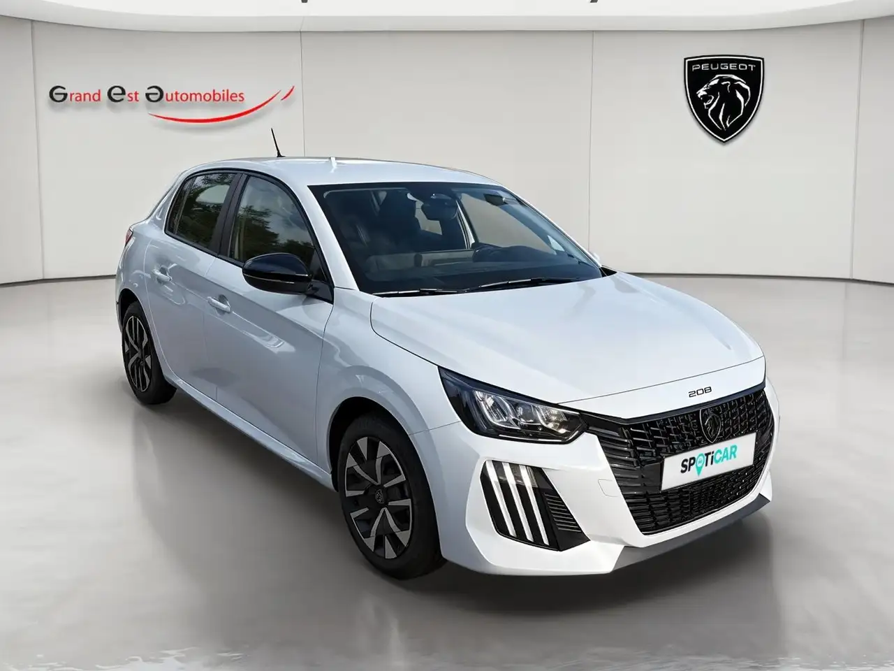 Peugeot 208 208 — photo 8