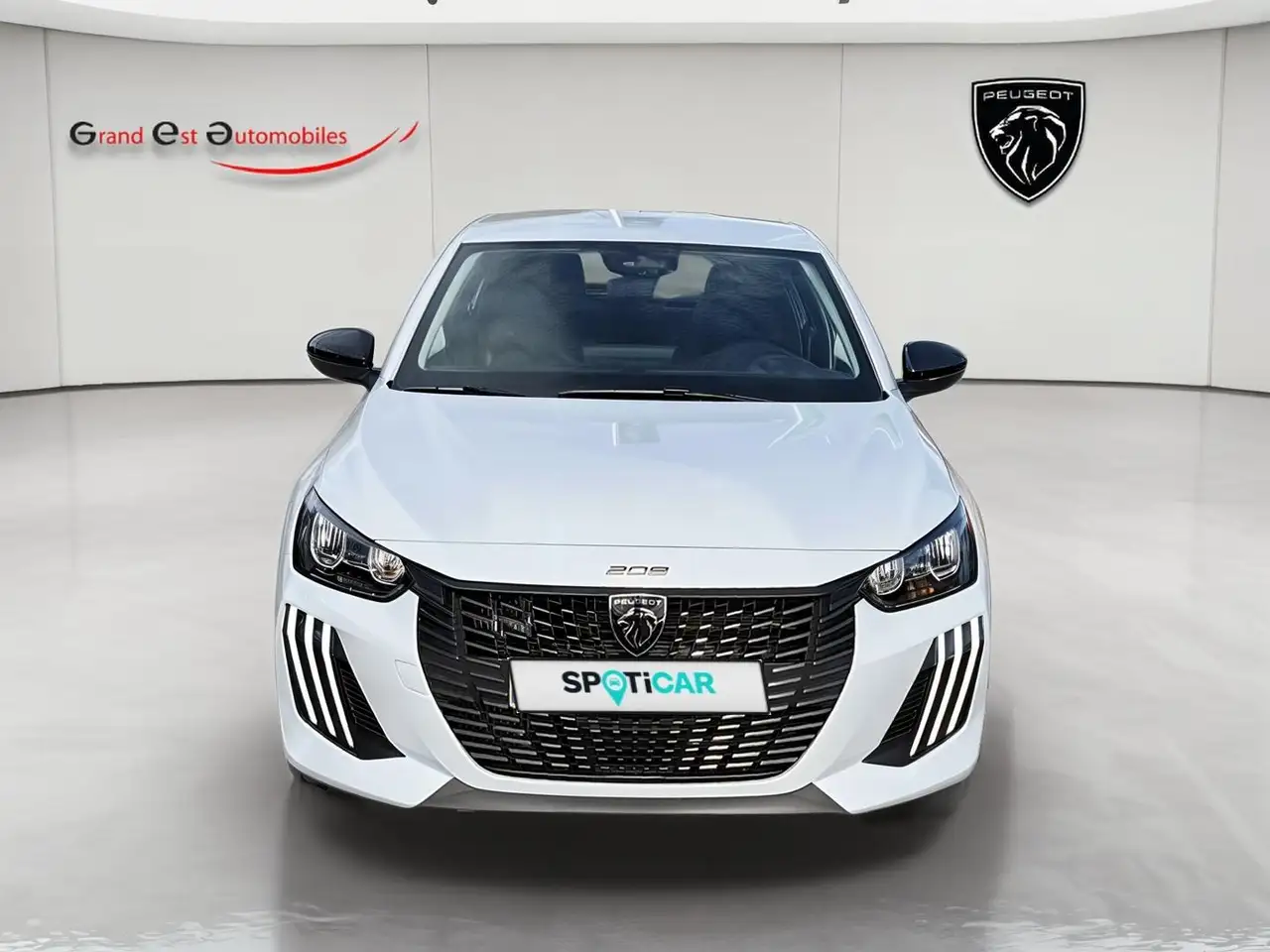 Peugeot 208 208 — photo 9