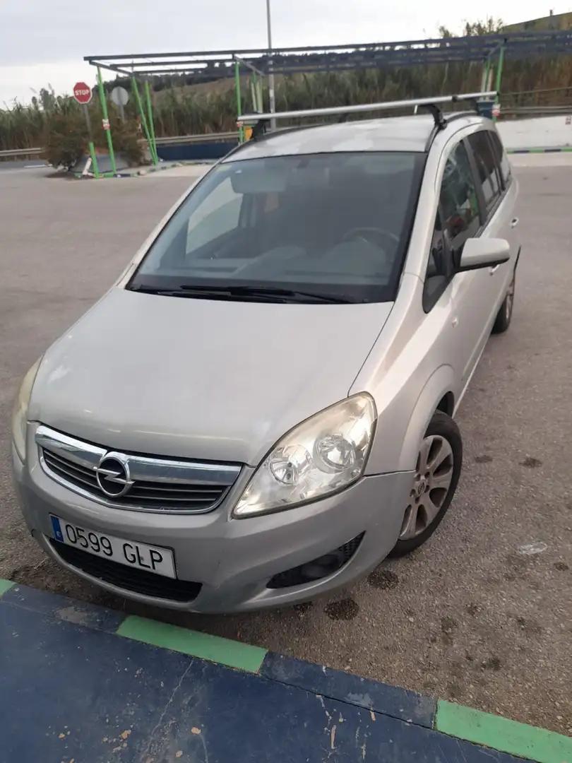 Opel Zafira 1.9CDTi Energy 120 - 1