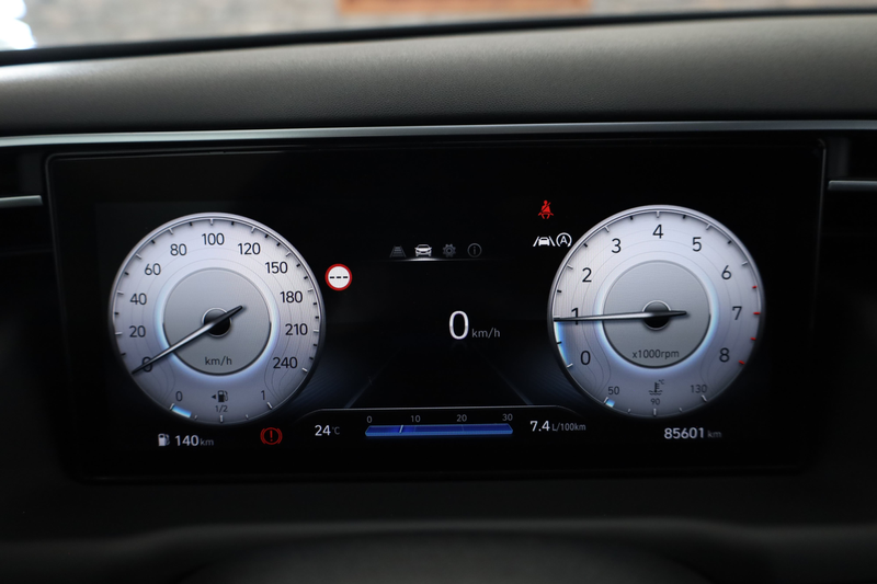 Hyundai TUCSON Tucson NX4 Smart Line 1,6 T-GDi 2WD — photo 12