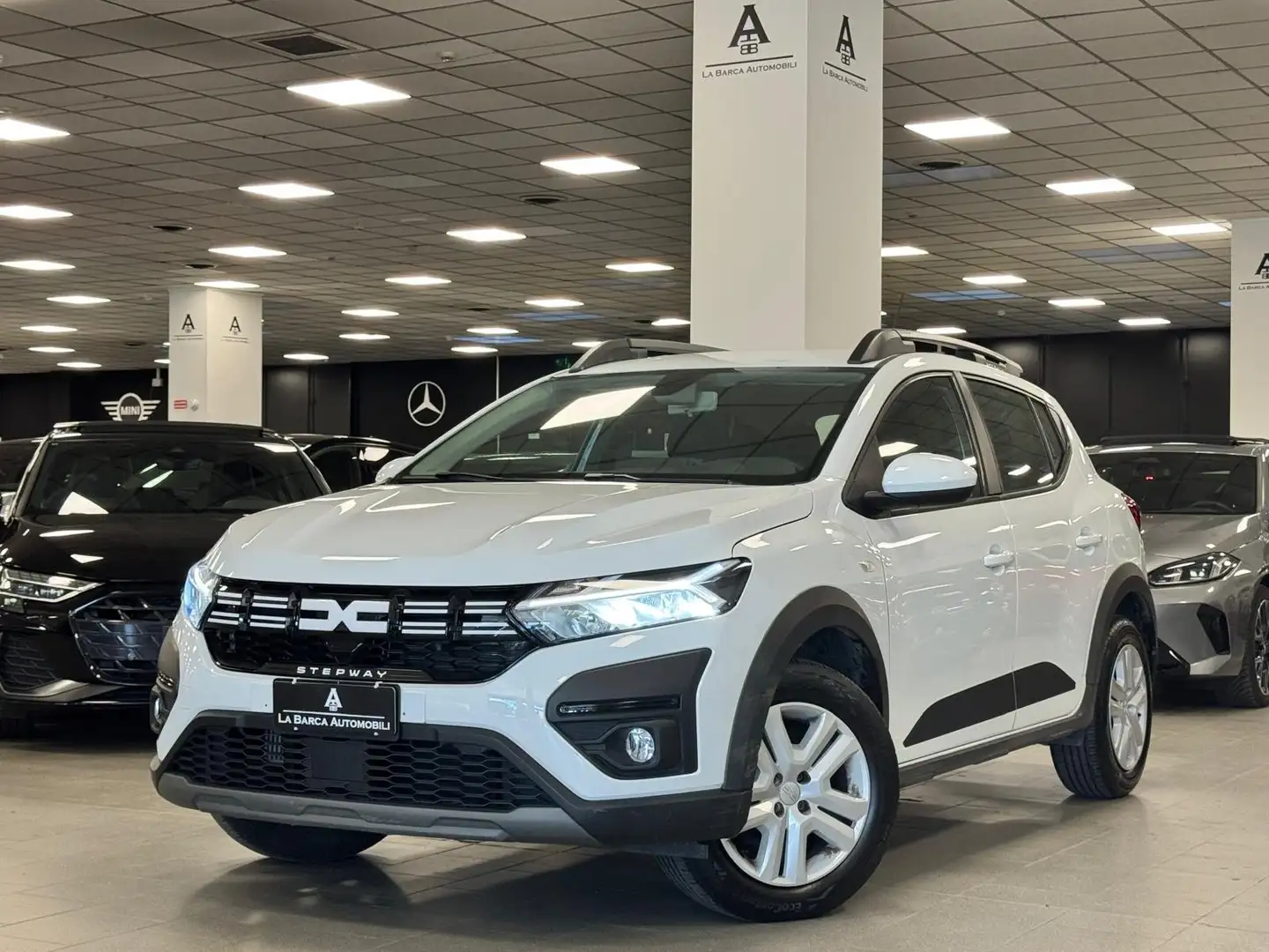 Dacia Sandero Stepway GPL 1.0 tce Expression 100cv Blanco - 1