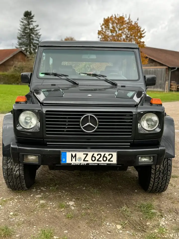 Mercedes-Benz G 300