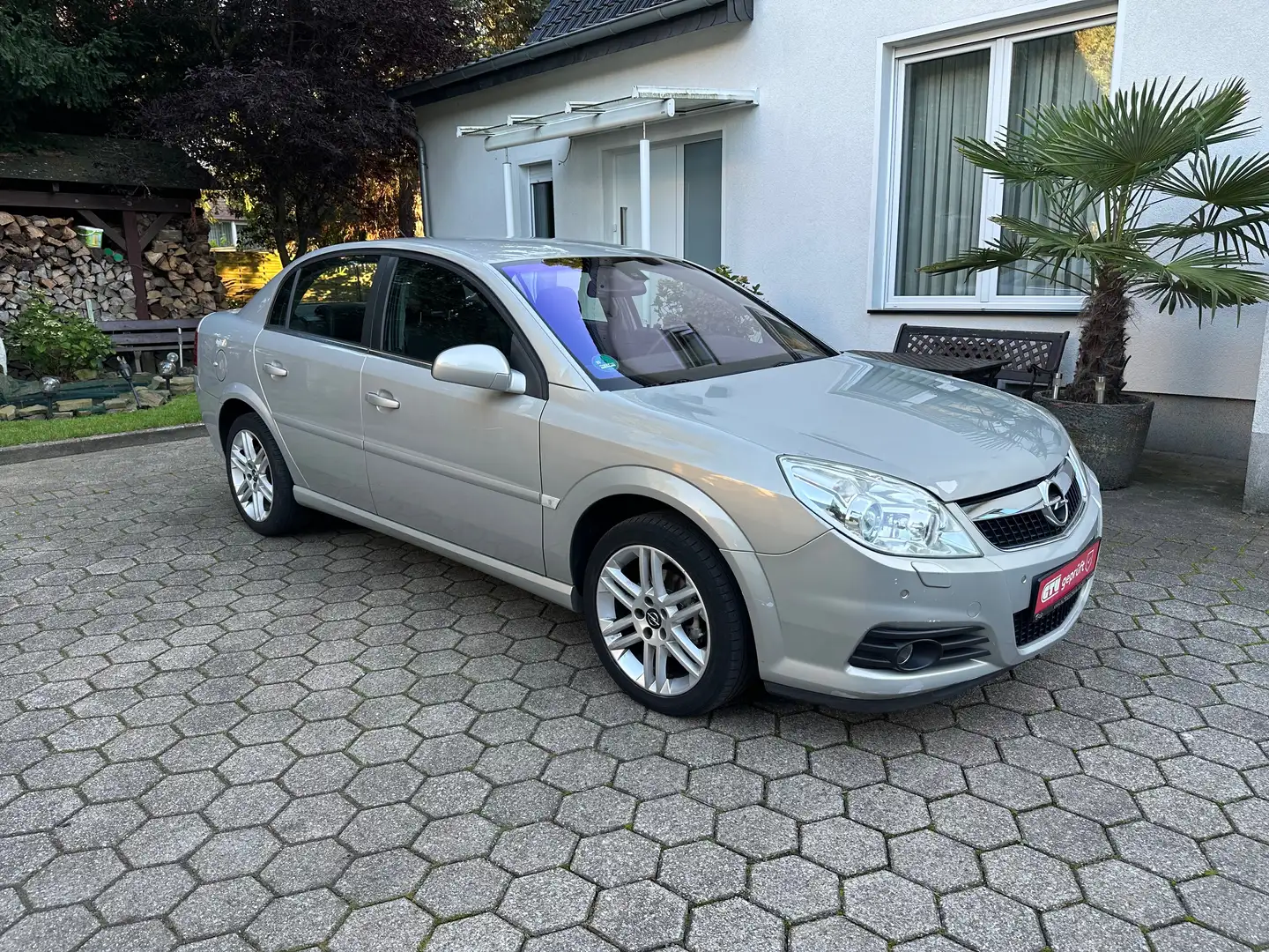 Opel Vectra Cosmo°° Xenon °° Automatik°° Alu Бежевий - 2