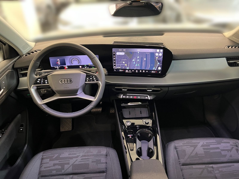 Audi Q3 SUV TFSI 110 kW S tronic — photo 11