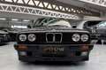BMW 325 iA Cabrio Schwarz - thumbnail 2