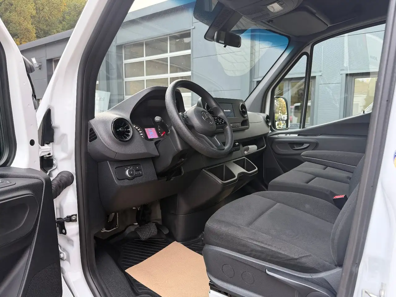2022 Mercedes-Benz Sprinter 317 CDI Pritsche DoKa Klima LANG 3,40m, photograph 12