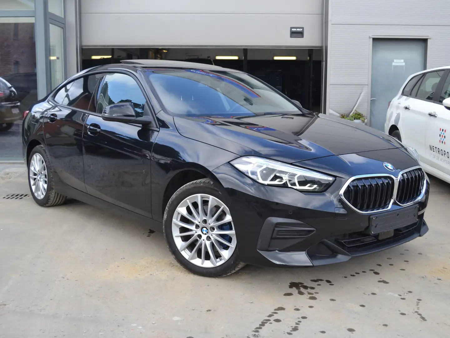 BMW 218 PANO/MEMORY SEATS/LED Noir - 1