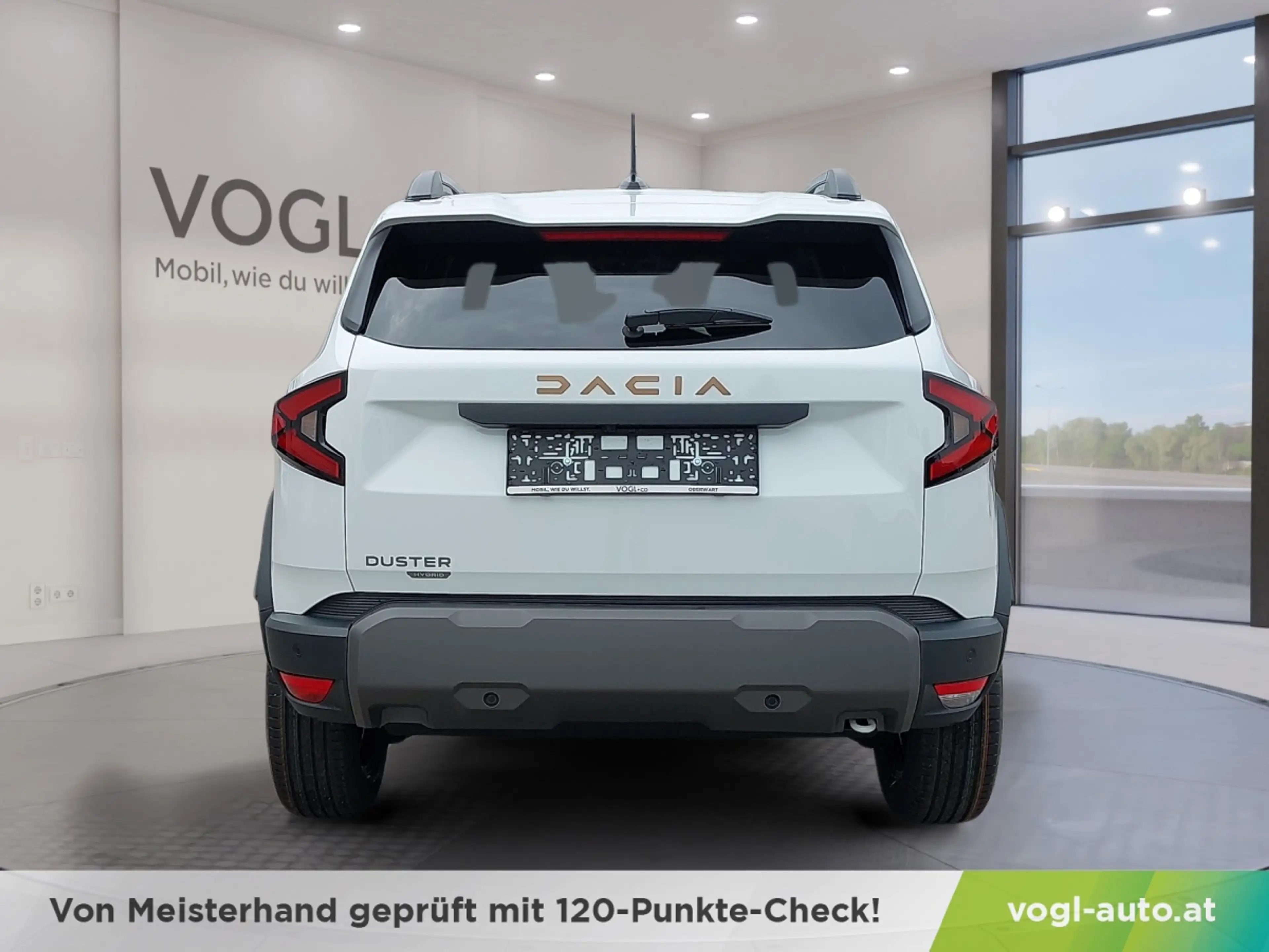 Dacia Duster Extreme Hybrid 155 — photo 7