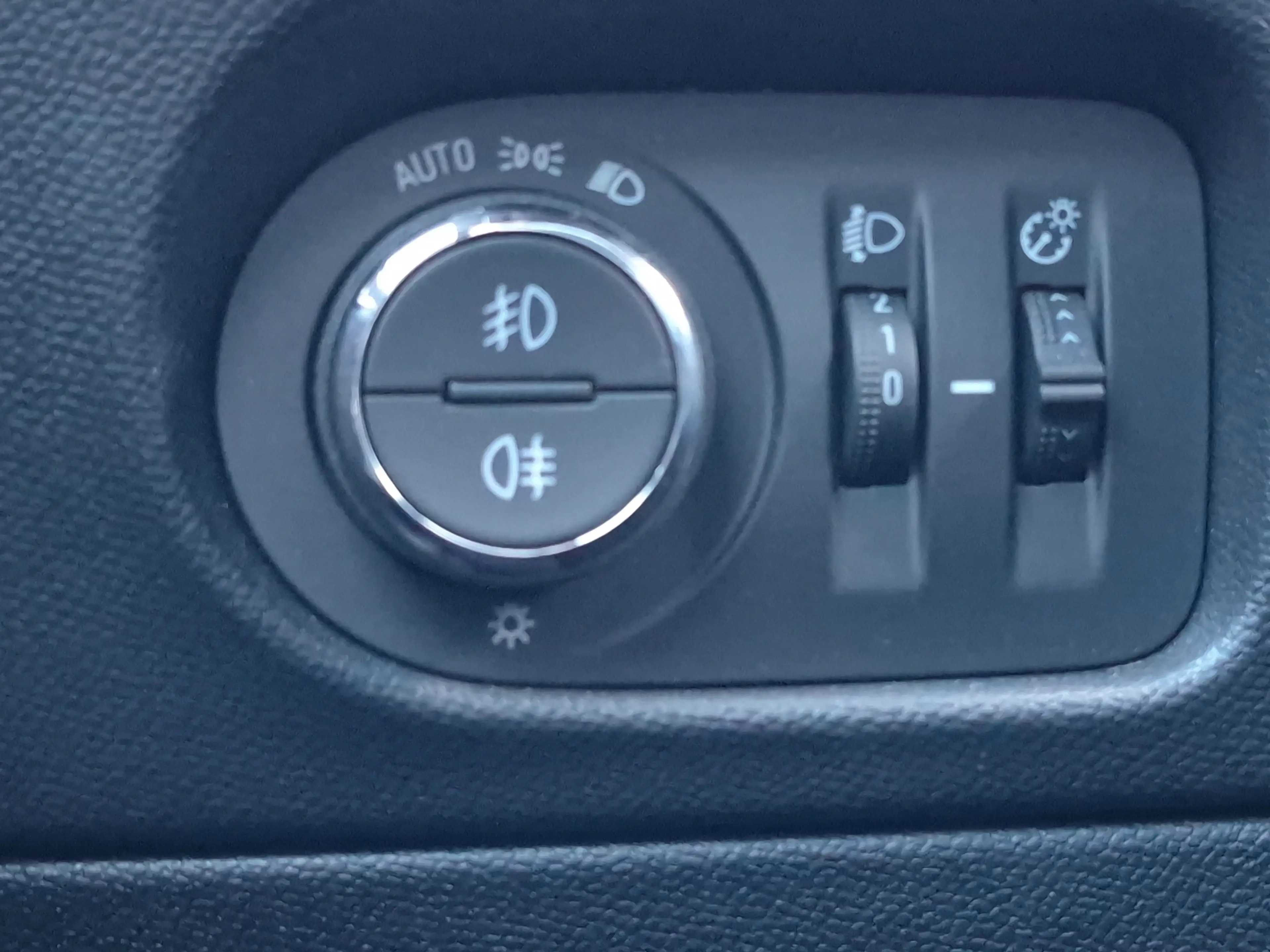 Opel Mokka-E GS Line 50-kWh 11kw bl. SOH 86,31% | Stuur + Stoel — photo 30