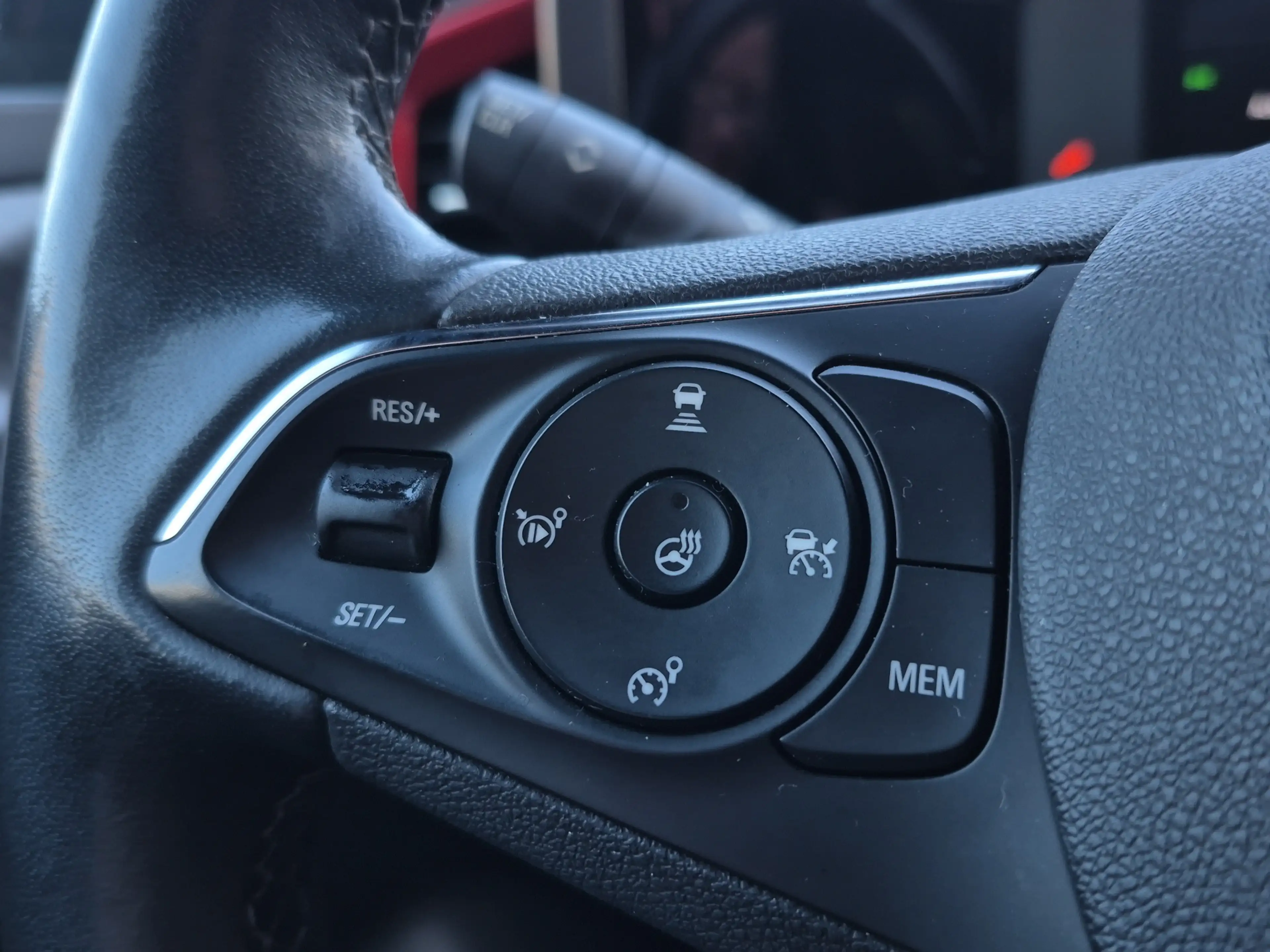 Opel Mokka-E GS Line 50-kWh 11kw bl. SOH 86,31% | Stuur + Stoel — photo 14