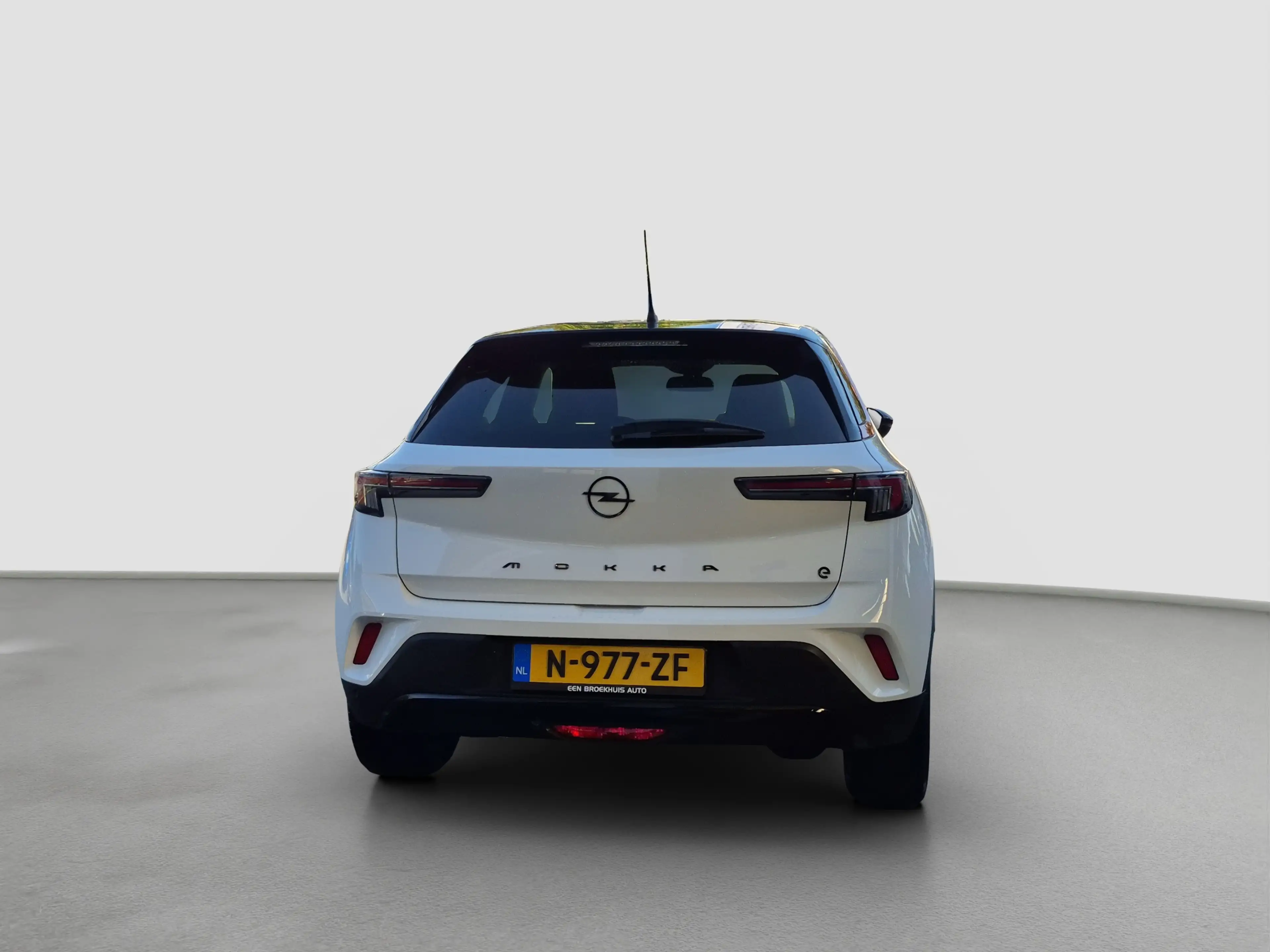 Opel Mokka-E GS Line 50-kWh 11kw bl. SOH 86,31% | Stuur + Stoel — photo 5