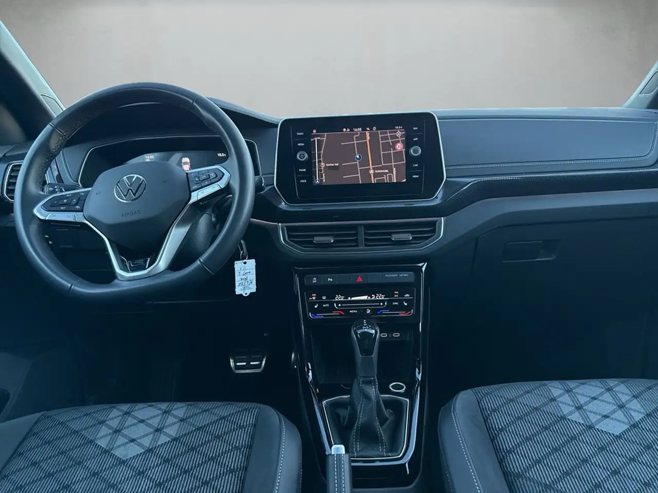 Volkswagen T-Cross 1.5 TSI DSG R-Line 8
