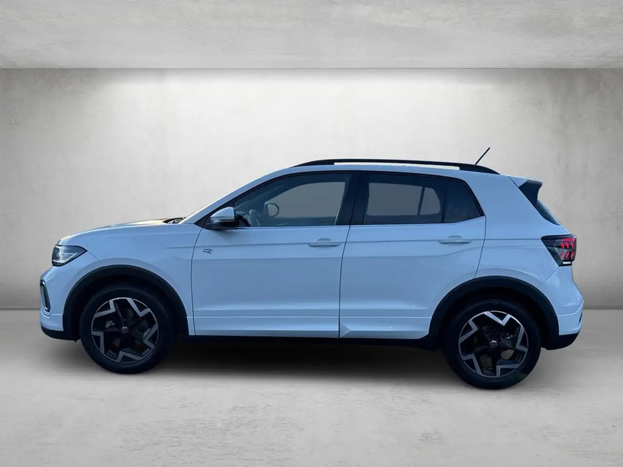 Volkswagen T-Cross 1.5 TSI DSG R-Line 2