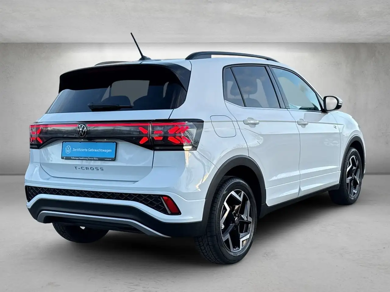 Volkswagen T-Cross 1.5 TSI DSG R-Line 3