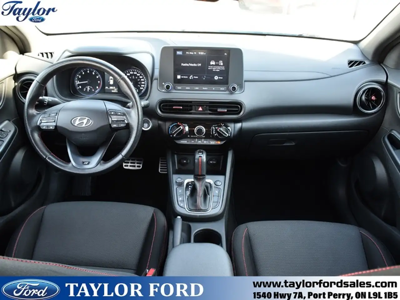 Hyundai KONA снимка Hyundai KONA