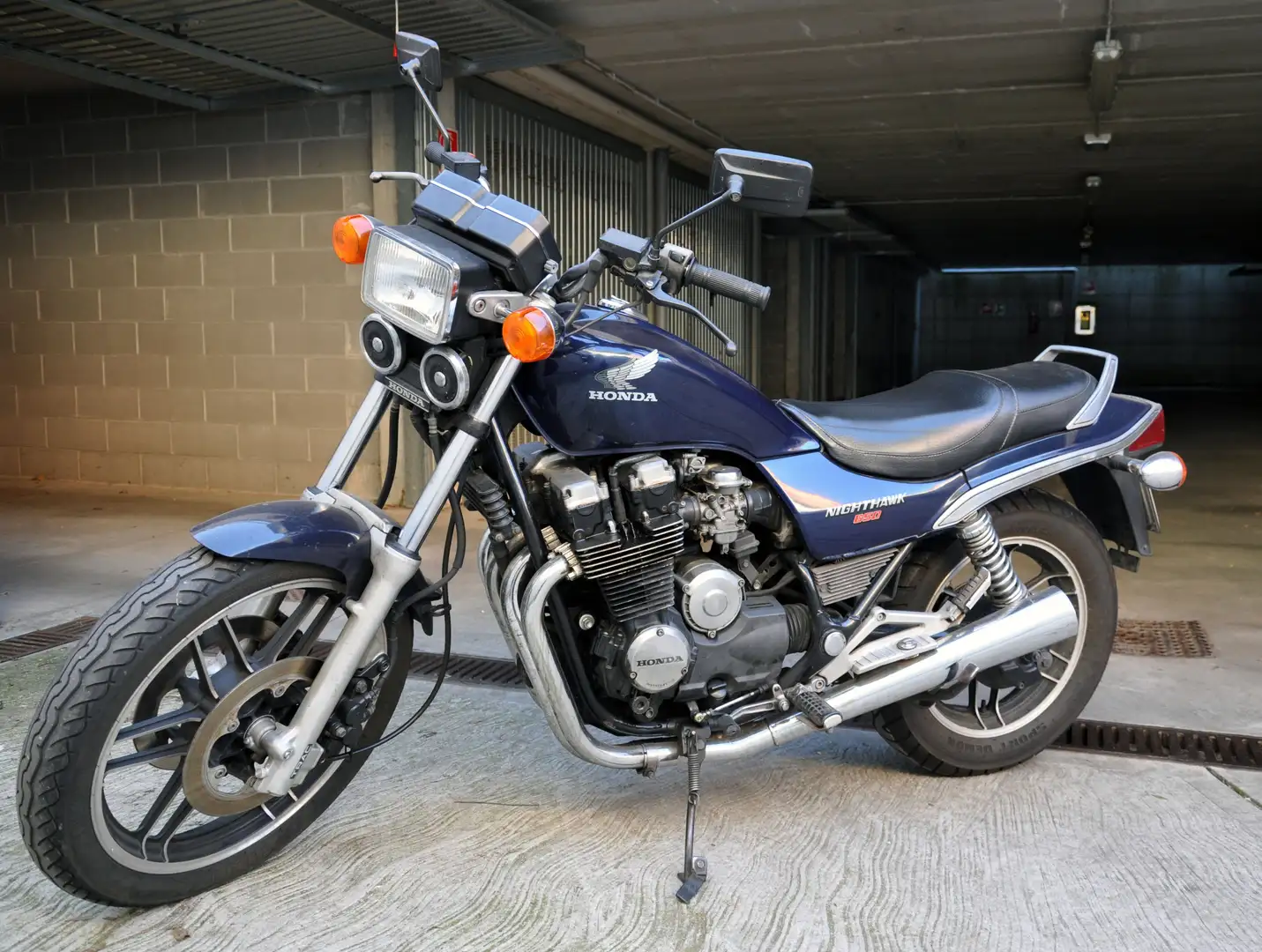 Honda CB 650 nighthawk Blue - 1