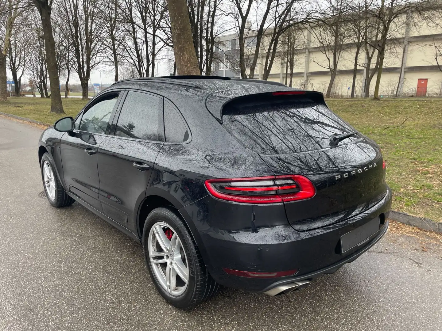 Porsche Macan Turbo*Navi*Xenon*SHD*BOSE*Kamera* Schwarz - 2