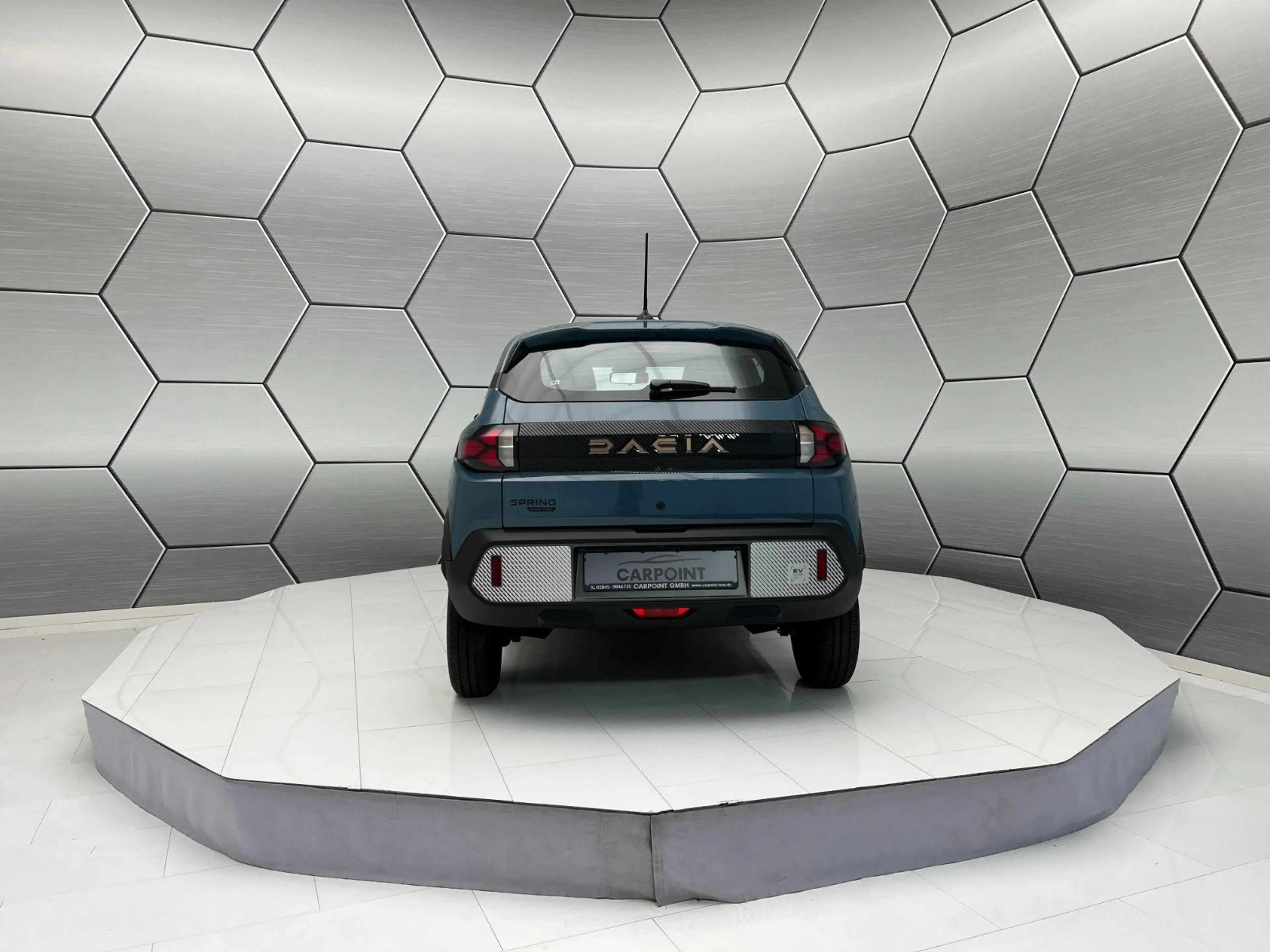 Dacia Spring Electric Extreme+ 100 City- & Powerpaket — photo 4
