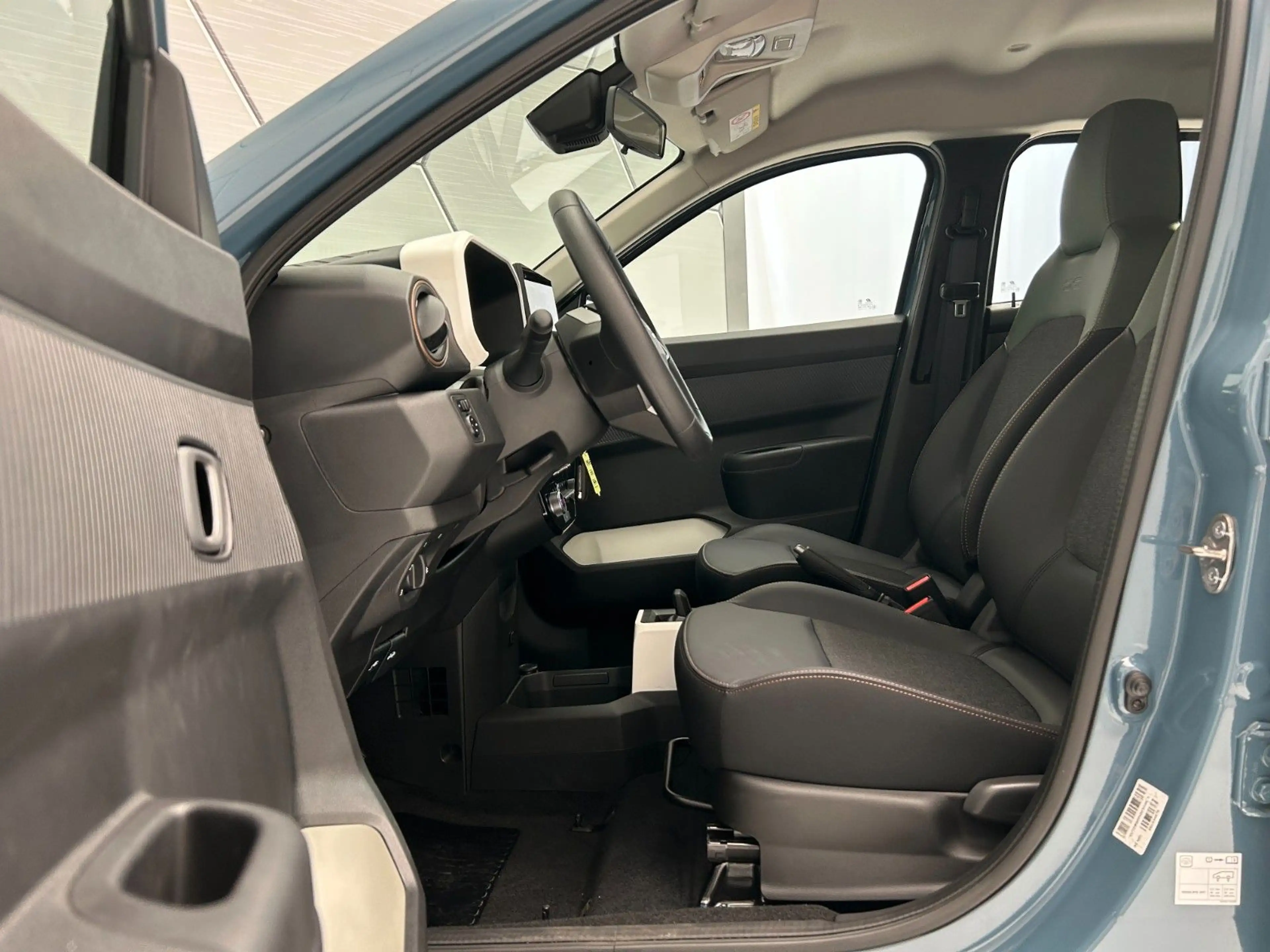 Dacia Spring Electric Extreme+ 100 City- & Powerpaket — photo 12