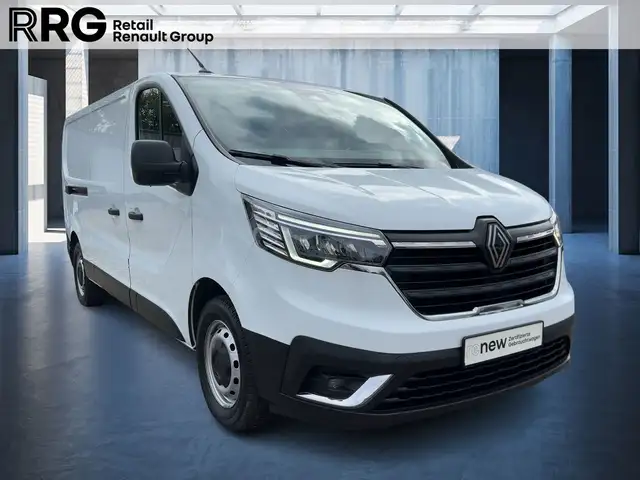 Renault Trafic view 7