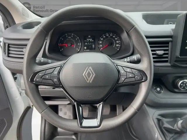 Renault Trafic view 11