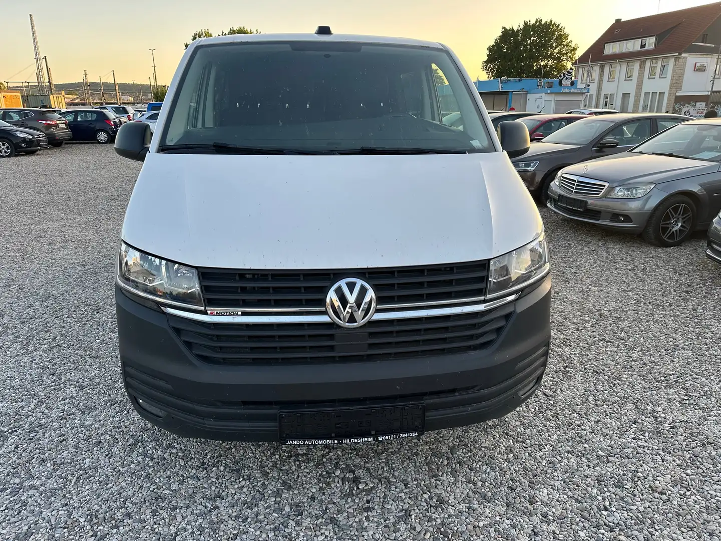 Volkswagen T6.1 Kombi lang 4MOTION Weiß - 2
