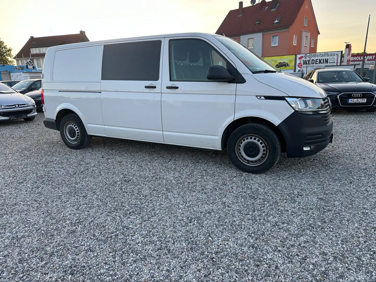 Volkswagen T6.1 Kombi lang 4MOTION Alb - 1
