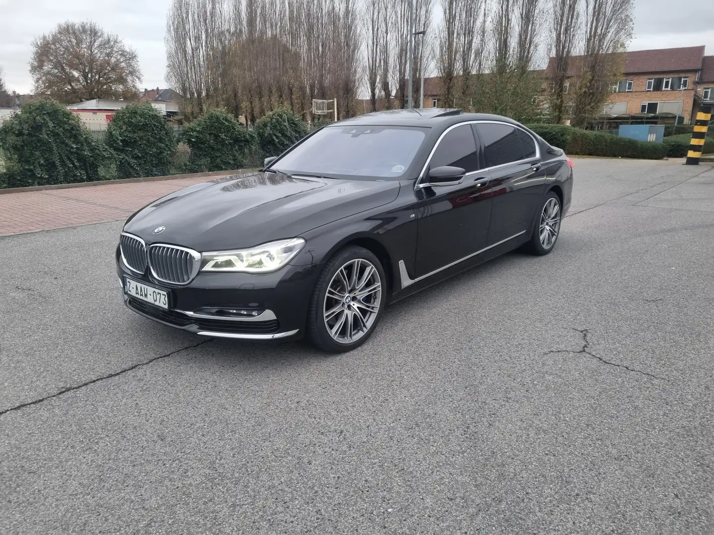 BMW 750 Long 750iXASL Bruin - 1