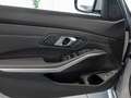 BMW 320 i Touring M-Sport FACEL. PANO AHK HUD 360° Grau - thumbnail 26