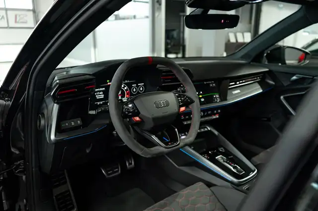 Audi RS3 view 13