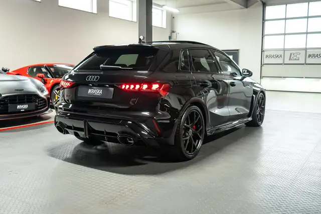 Audi RS3 view 7