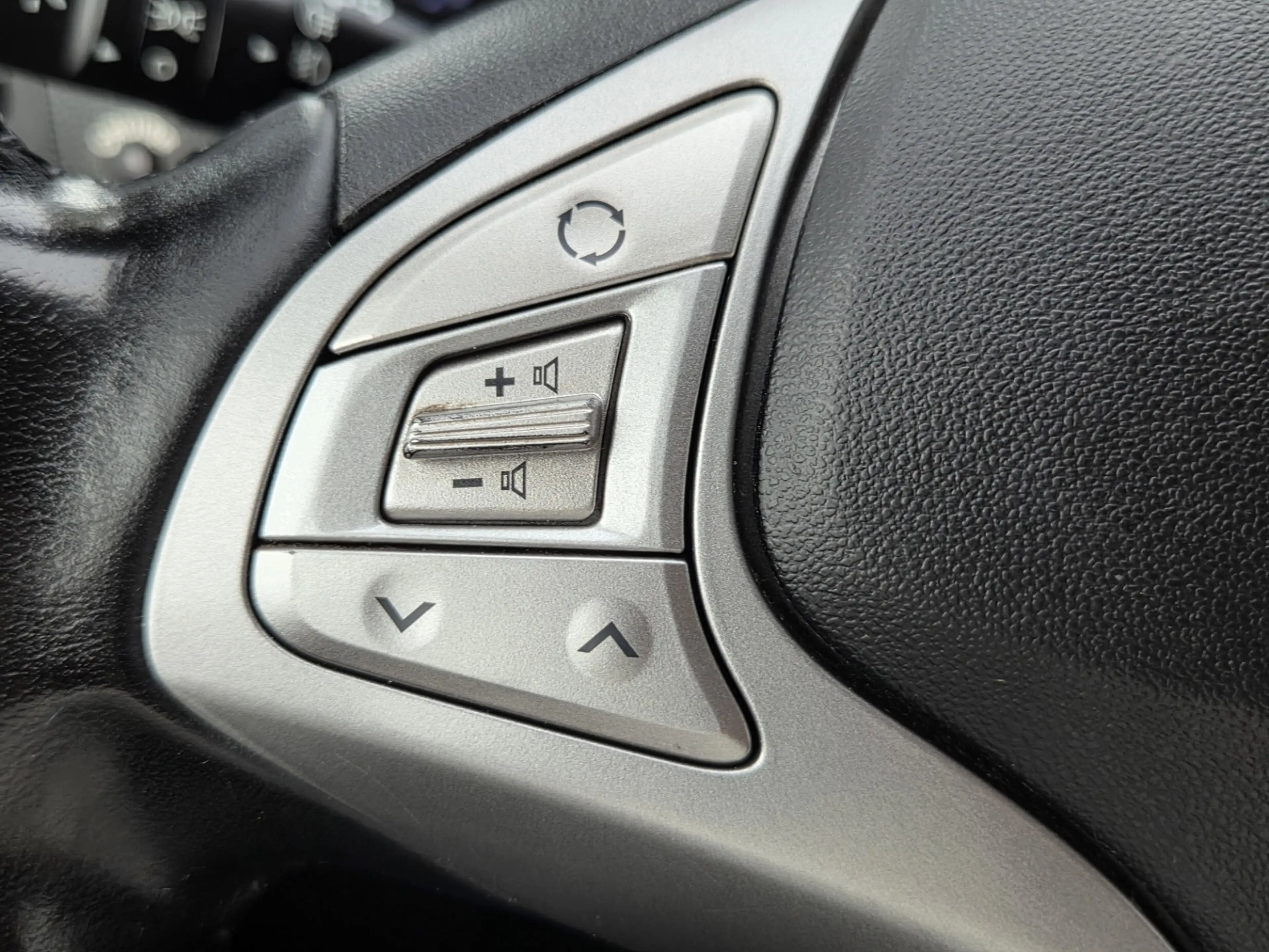 Hyundai iX20 1.4i Go!/CAMERA/CRUIS CONT/TRKHAK/NAVI — photo 16
