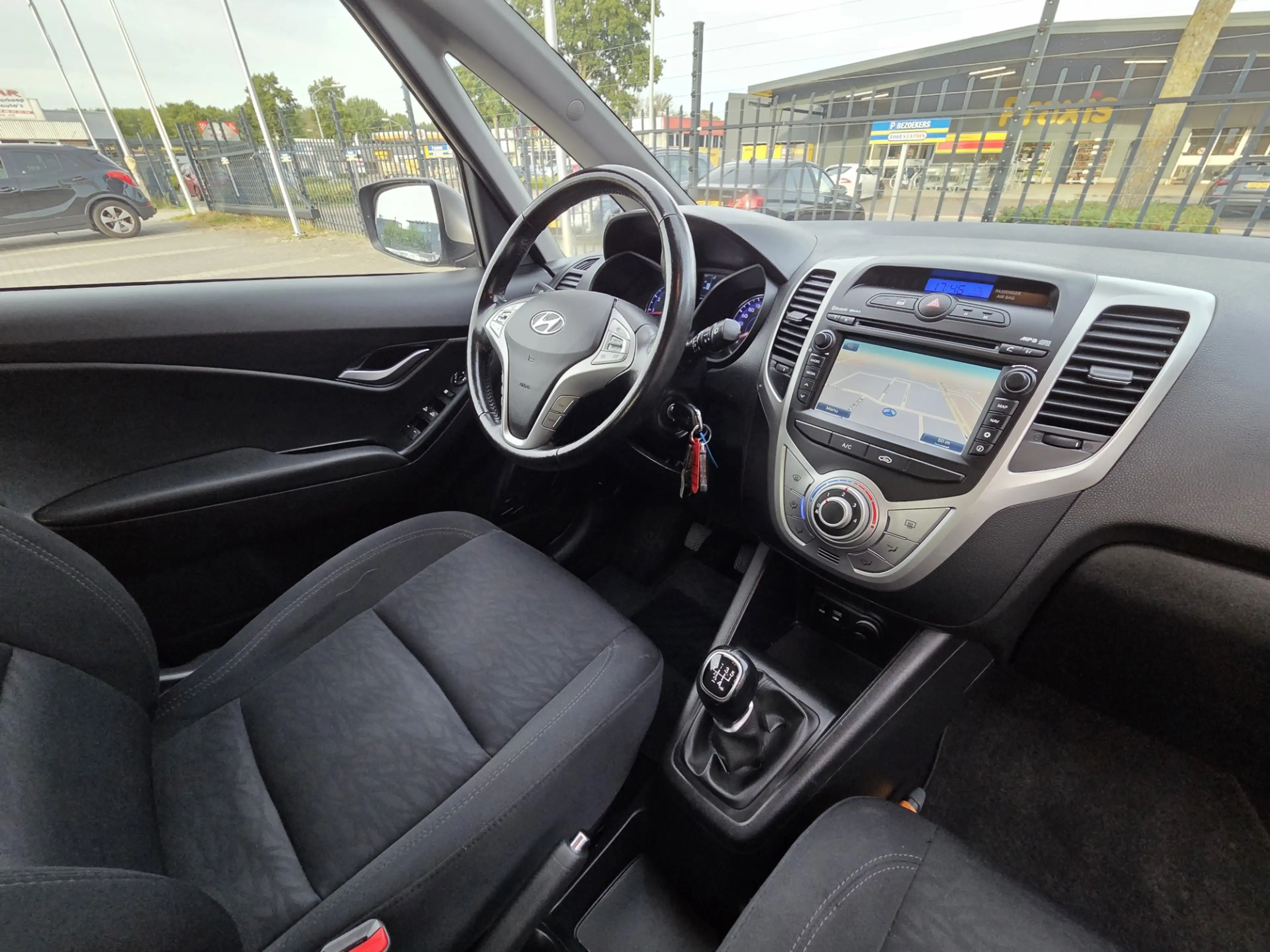 Hyundai iX20 1.4i Go!/CAMERA/CRUIS CONT/TRKHAK/NAVI — photo 13