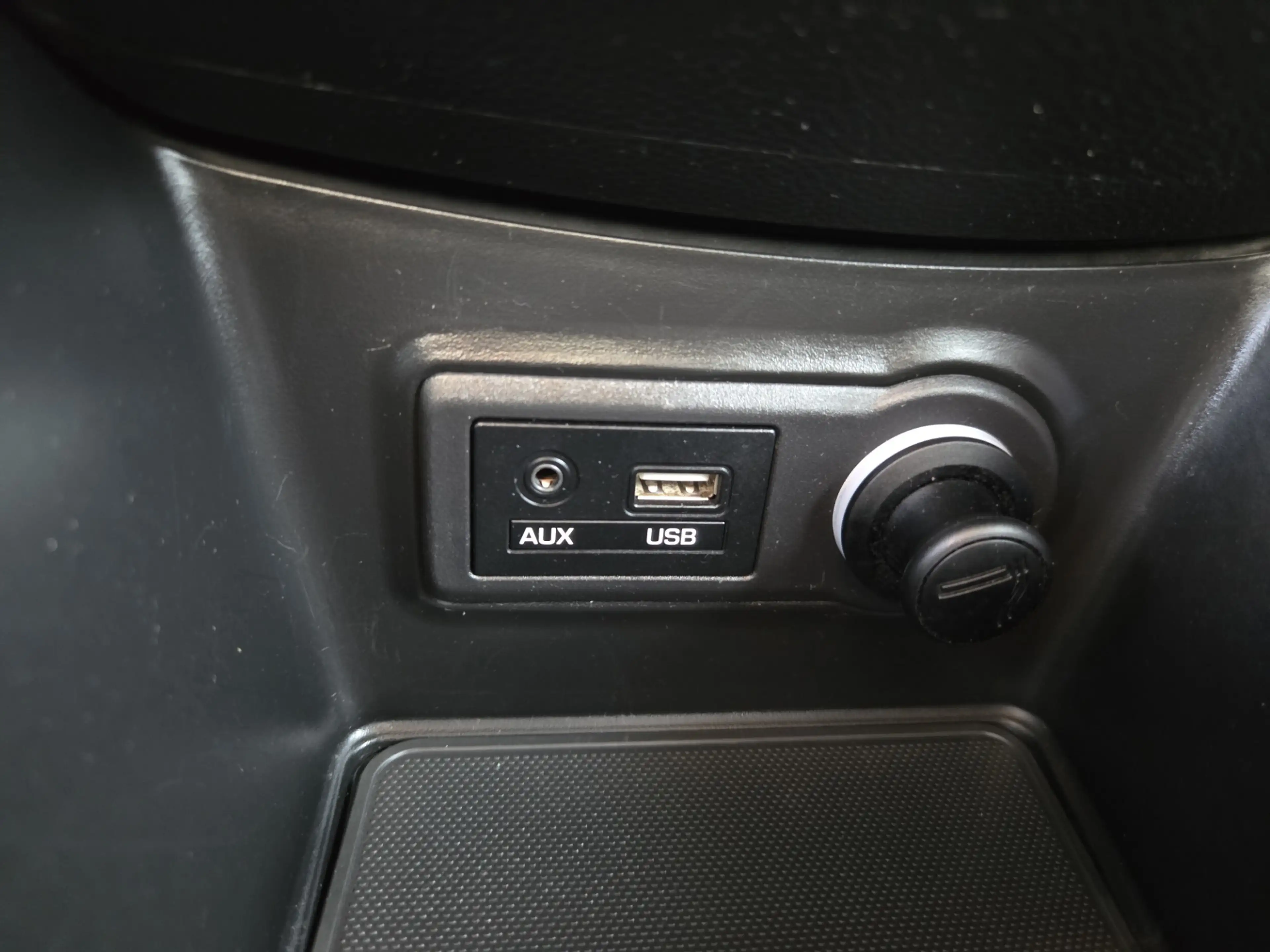 Hyundai iX20 1.4i Go!/CAMERA/CRUIS CONT/TRKHAK/NAVI — photo 34