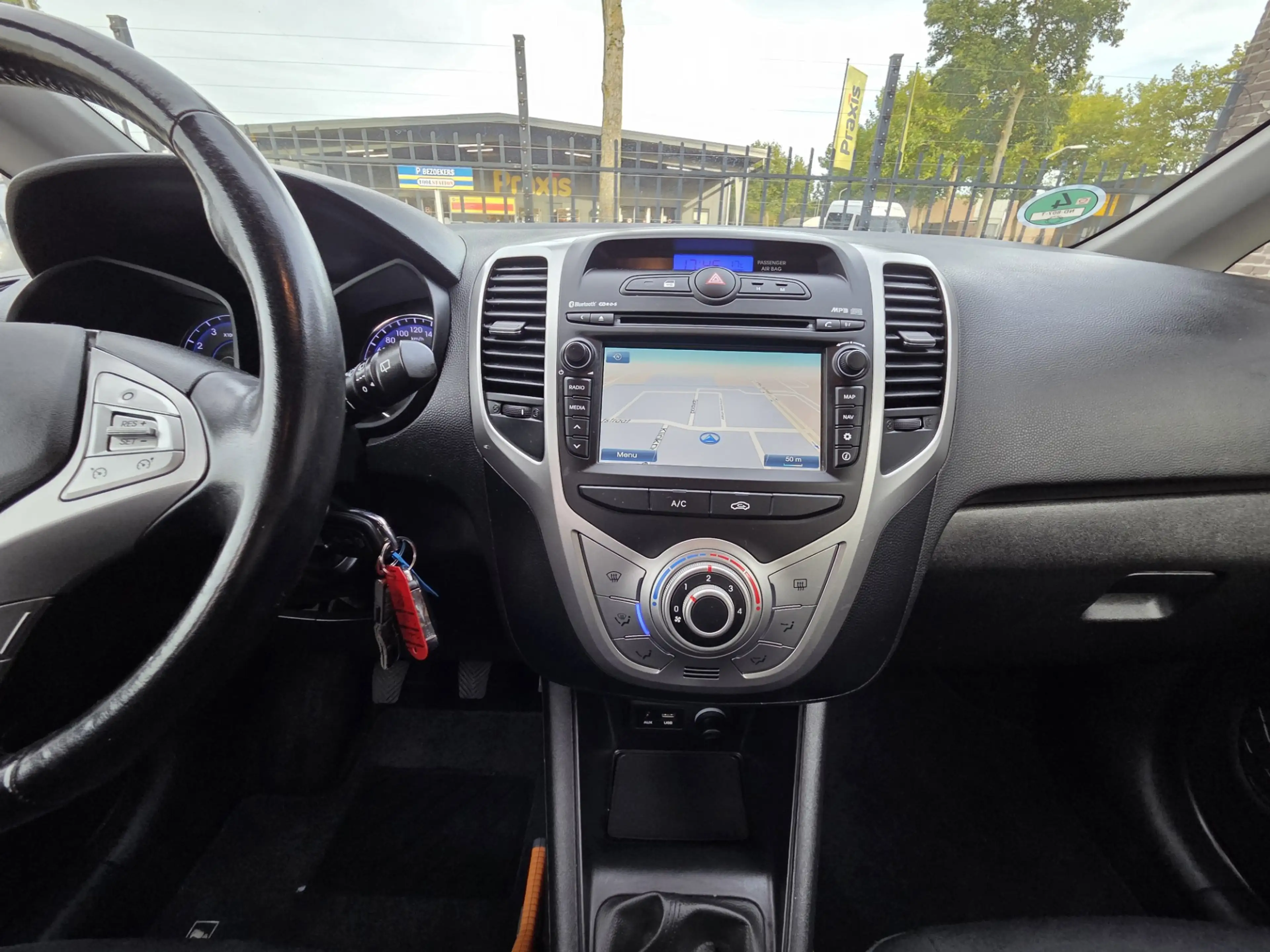 Hyundai iX20 1.4i Go!/CAMERA/CRUIS CONT/TRKHAK/NAVI — photo 15