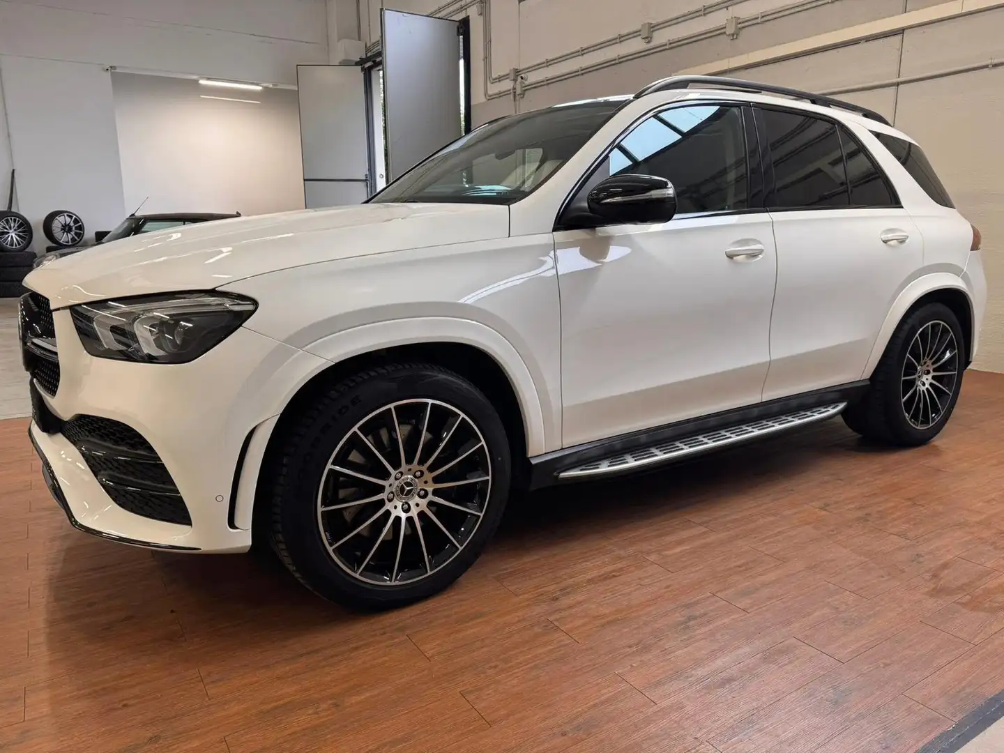 Mercedes-Benz GLE 300 d 272+20cv Mild Hybrid Premium Plus 4matic IVA 1PR Weiß - 1