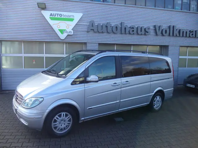 Mercedes-Benz Viano Sitzheizung Navi Schiebedach Einparkhilfesensoren