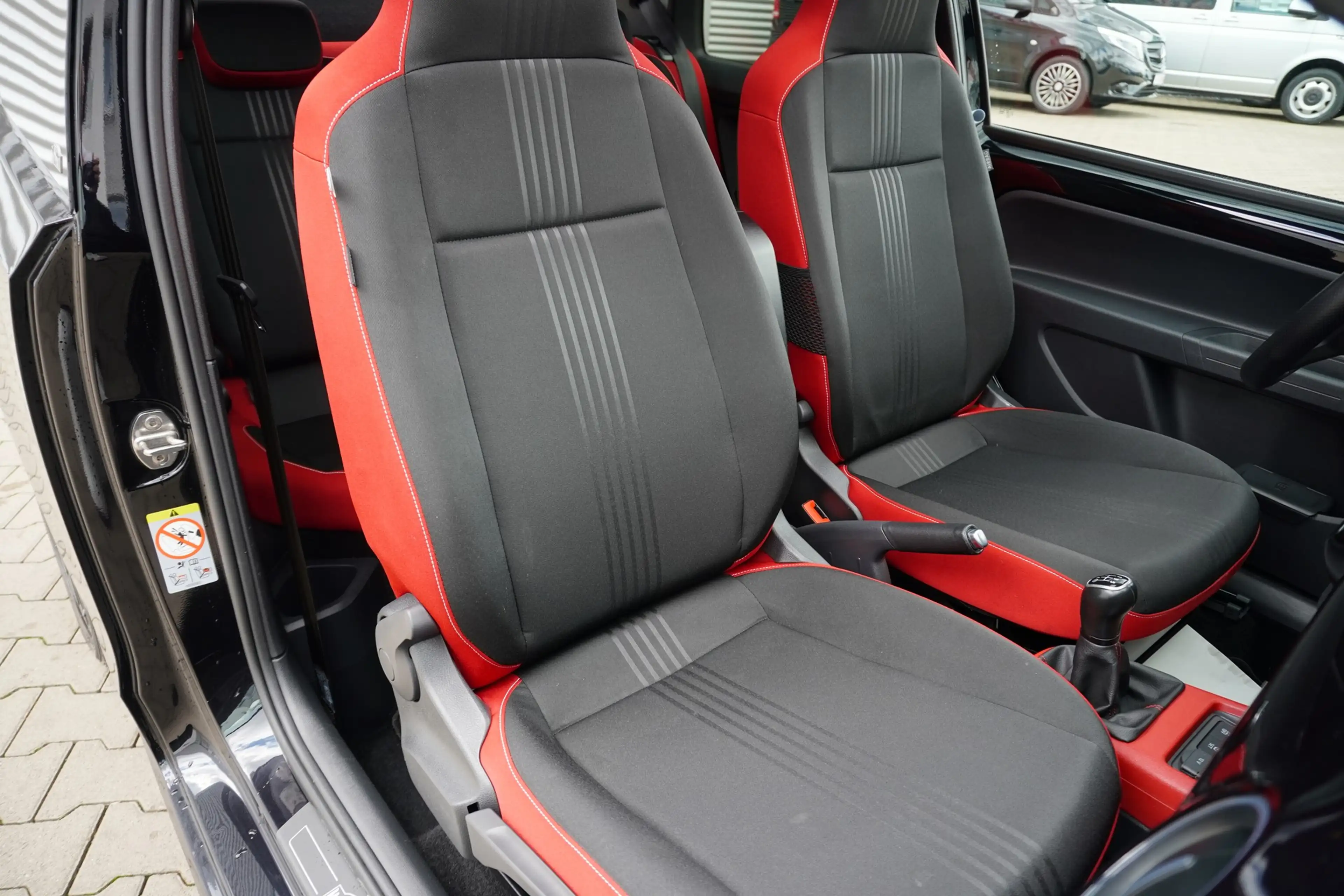 Skoda Citigo 1.0 MPI Monte Carlo Panorama Tempomat PDC — photo 11