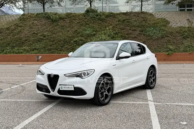 Alfa Romeo Stelvio Stelvio 2.2 Turbodiesel 210 CV AT8 Q4 Veloce