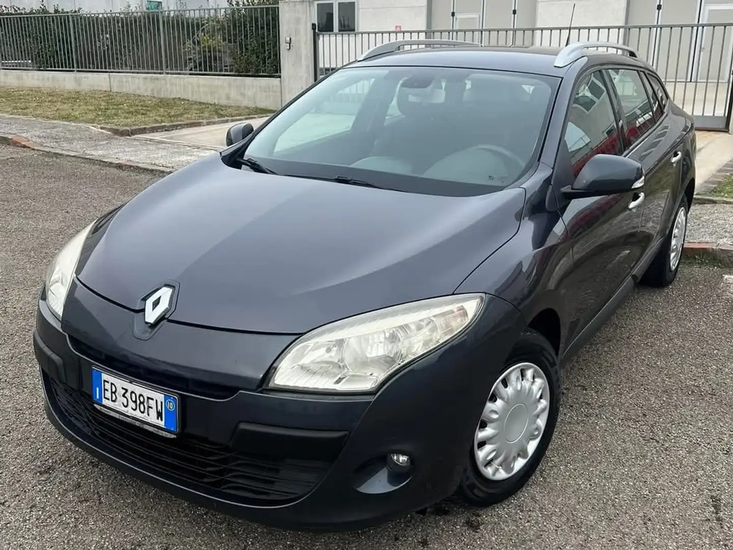 Renault Megane SporTour 1.5 dci Attractive 110cv - 1