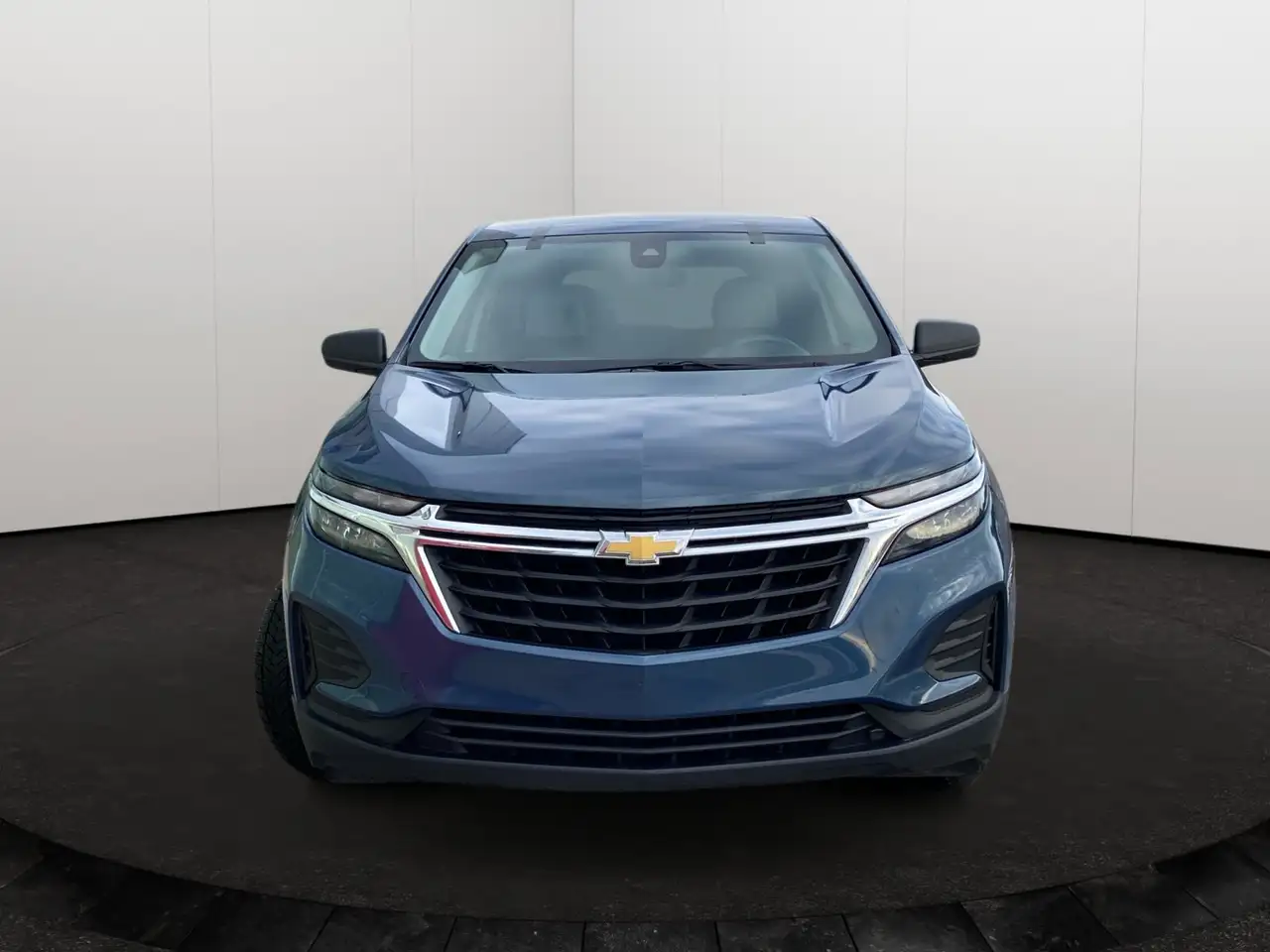 Chevrolet Equinox снимка Chevrolet Equinox