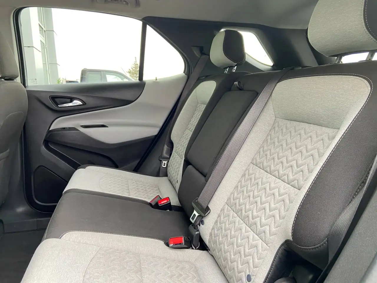 Chevrolet Equinox снимка Chevrolet Equinox