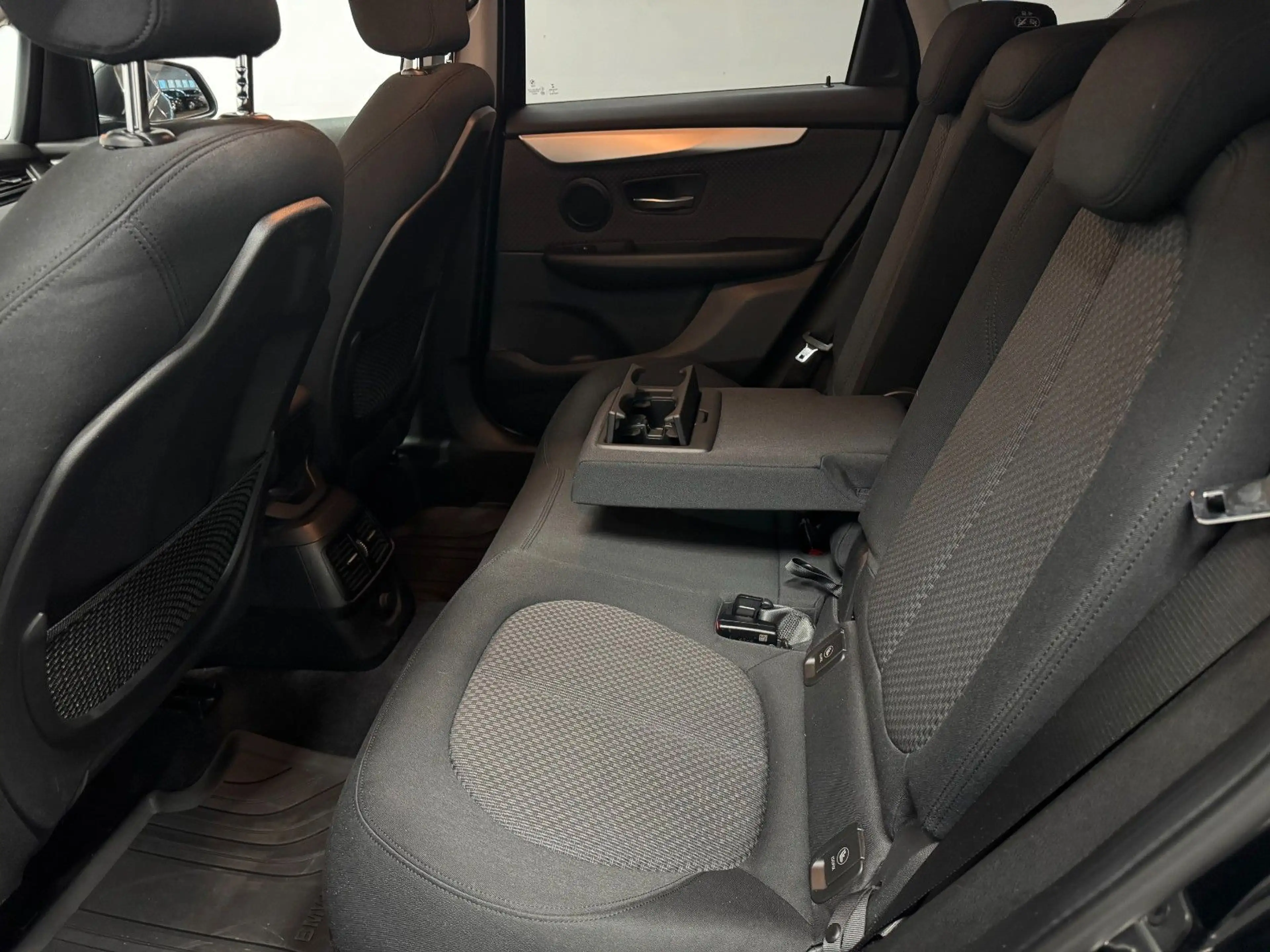 BMW 220 Advantage*LED*PDC*SHZ*NAVI* — photo 12