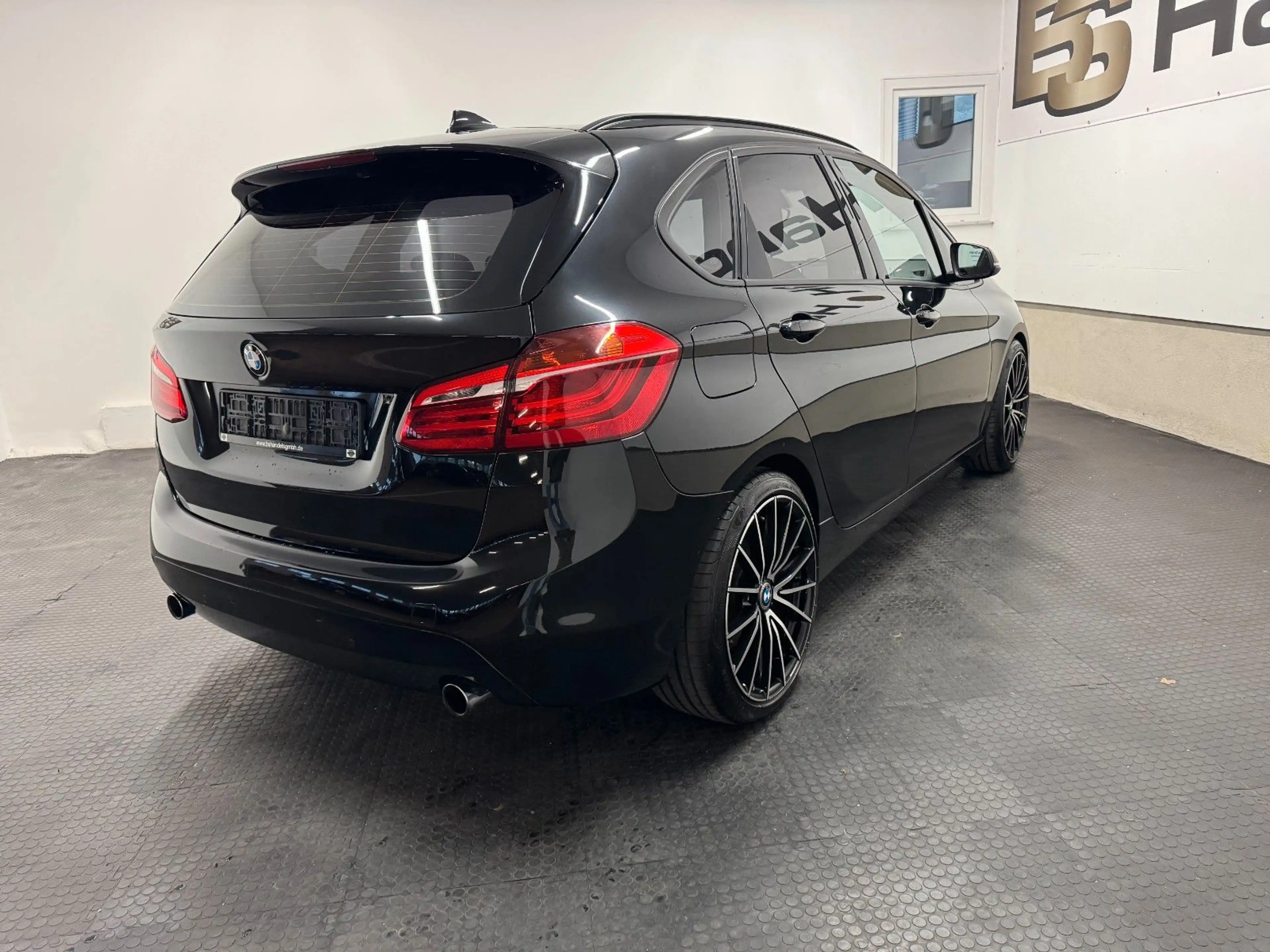BMW 220 Advantage*LED*PDC*SHZ*NAVI* — photo 8